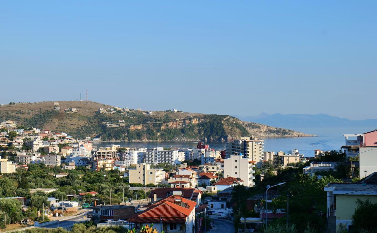 Royal 1967 Bed & Breakfast Himare Bagian luar foto