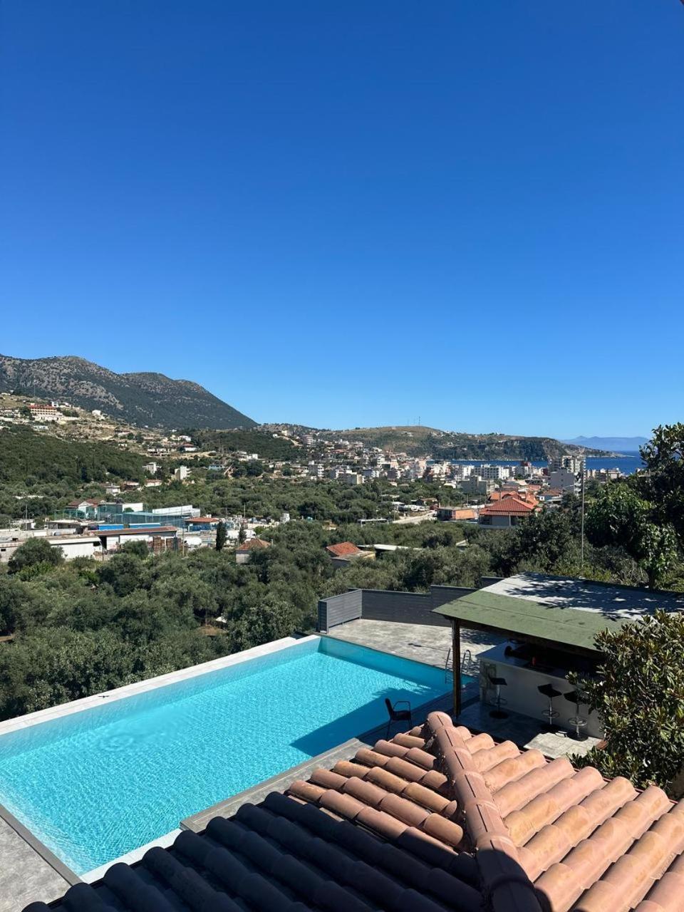 Royal 1967 Bed & Breakfast Himare Bagian luar foto